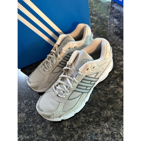 adidas Wmns Response CL 'Wonder Taupe' ID4289. NWB Size 8 Shoes - Picture 3 of 8